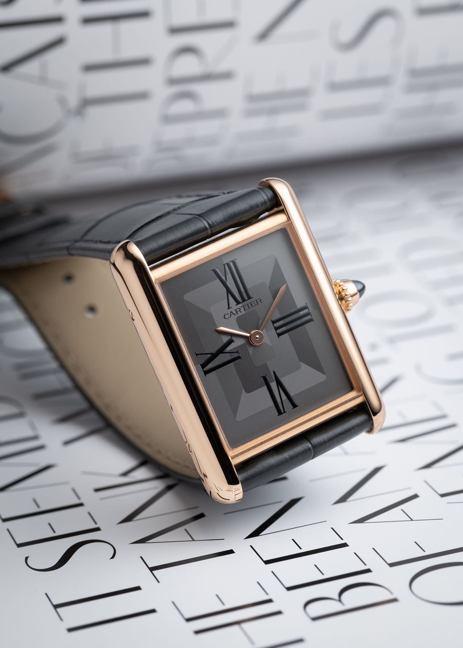 Cartier Tank Louis Cartier Rose Gold Grey WGTA0092